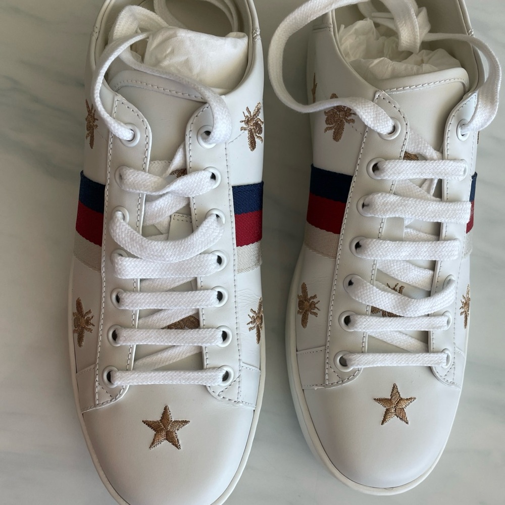👟⭐️New Gucci Ace White Sneakers with Stars ⭐️ and Bees 🐝. Size 40 IT. - Picture 7 of 16